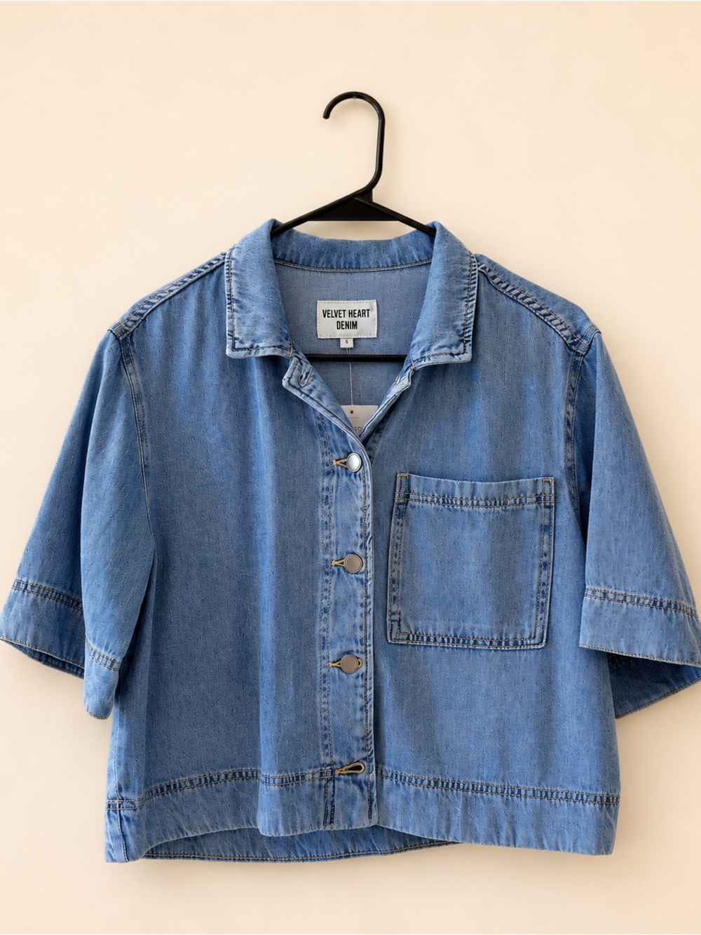 NWT Velvet Heart Denim Blue Cropped Button Front Shirt Jacket